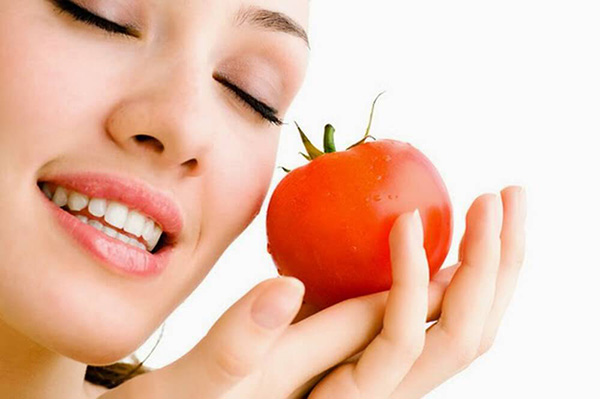 cách làm son môi từ cà chua